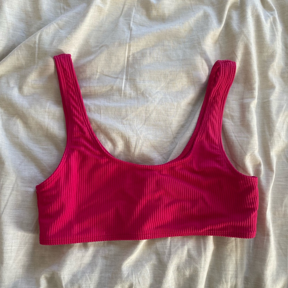 Frankie’s Bikinis top